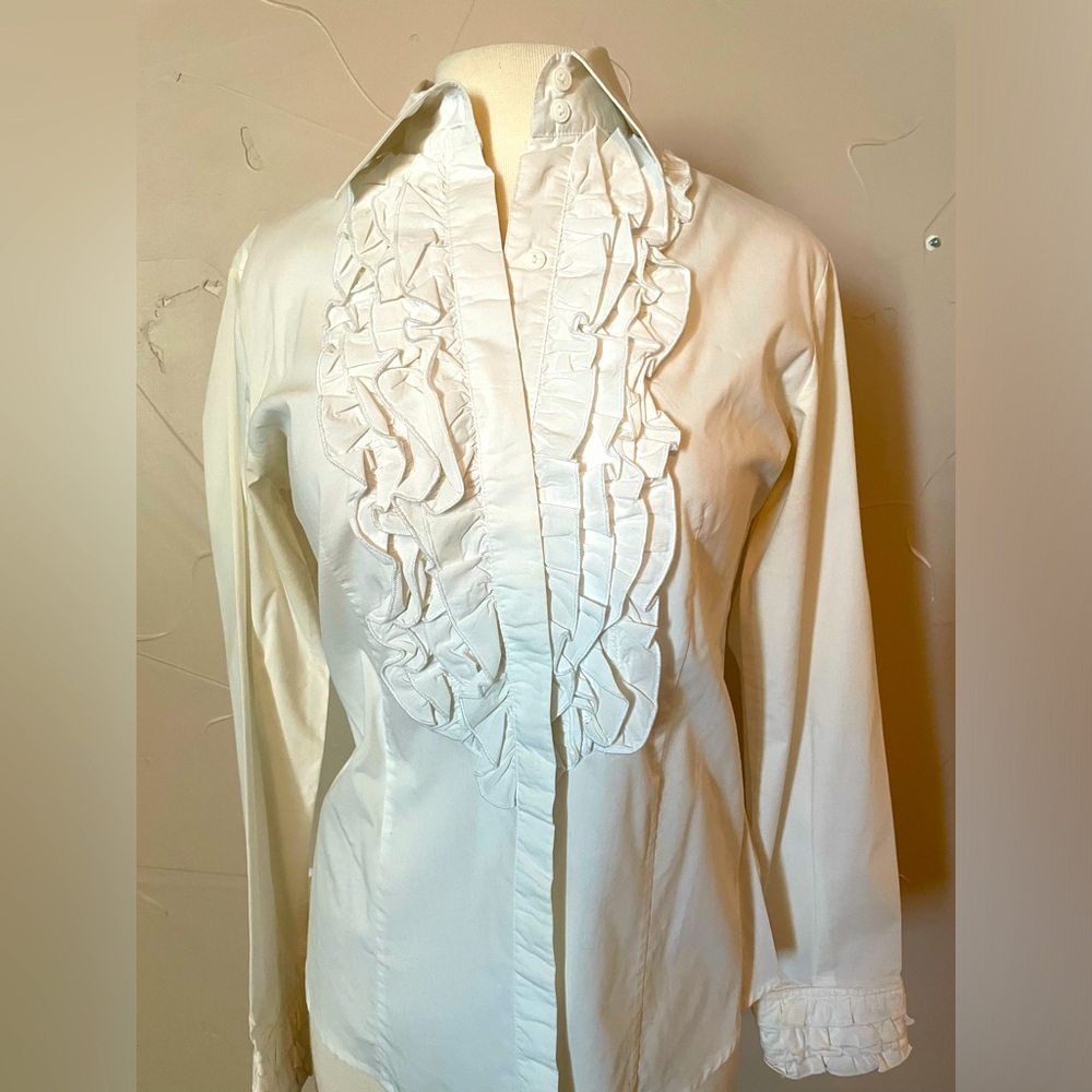Ruffle white long sleeve shirt
